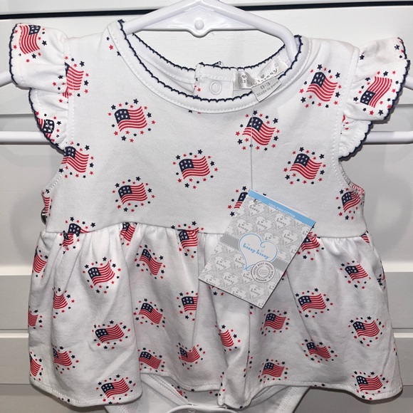 Kissy Kissy Other - Kissy Kissy White Matching Set with Ruffled Sleeves